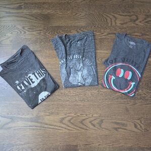 Lot Of 3 Gray Short Sleeve Tees Casual Collection Sz.M